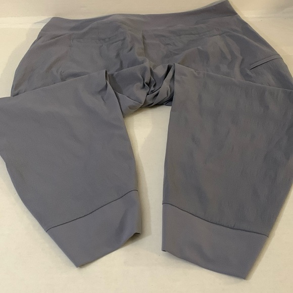 ATHLETA Travel Pants, Plus Size, Front Zippered Pockets, High Rise Sz. 20/EUC - Picture 14 of 16